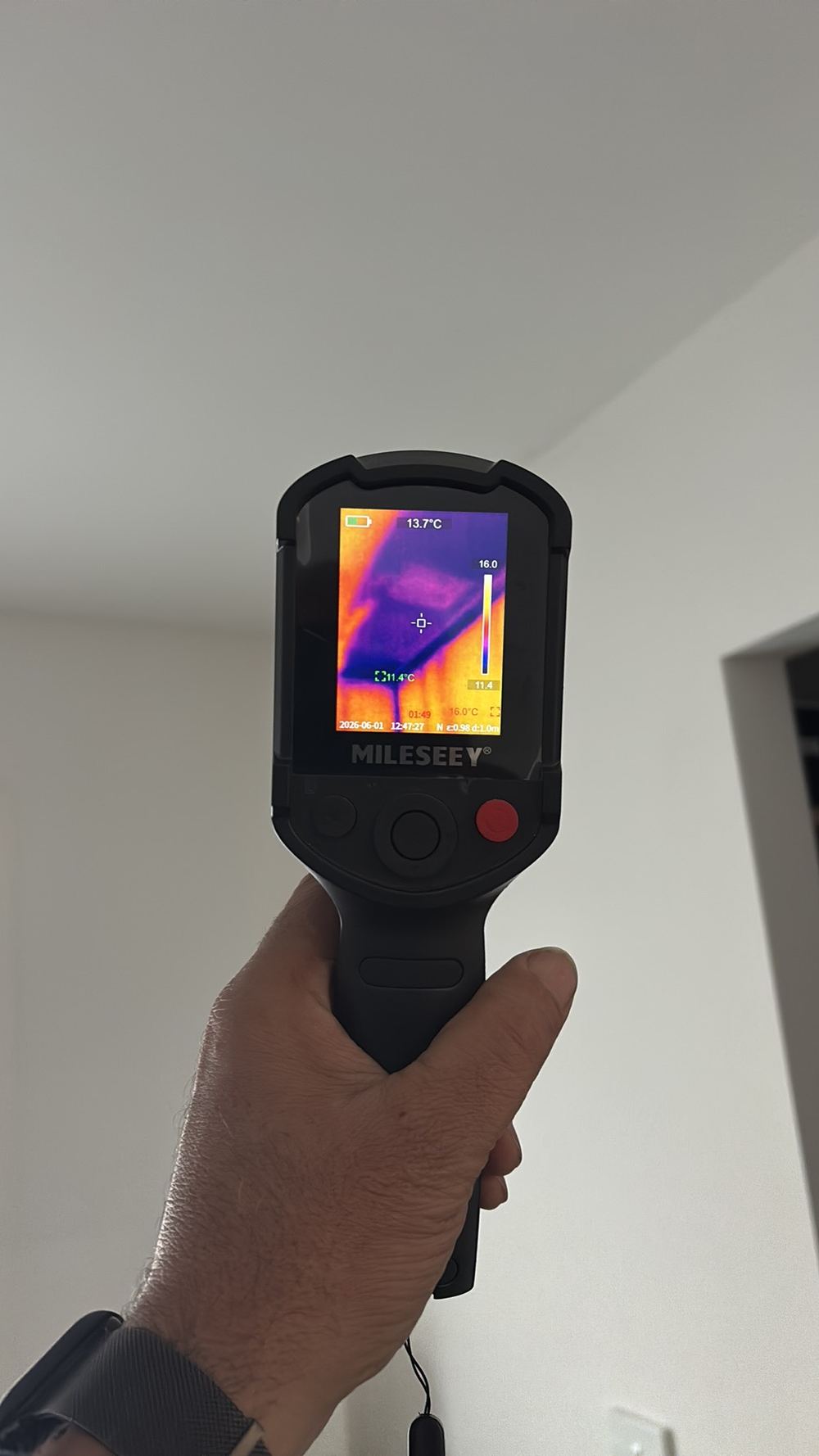 Thermal camera picking up high moisture in a ceiling, found during a defect investigation in Maidstone